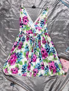 Floral V-Neck Sleeveless Mini Dress