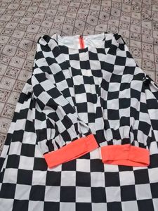 Checkerboard Long Sleeve Top