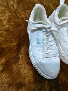 ZARA kids White Lace-Up Sneakers for girls