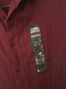 Maroon Short Sleeve Shirt with Graphic Print