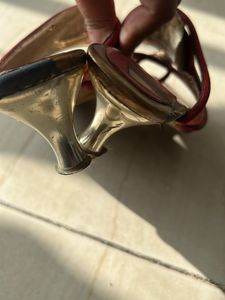 Heels 1 And Half Inches Sale !Sale