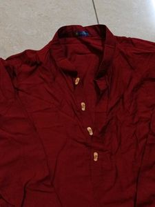 Maroon Kurta with Stylish Collar
