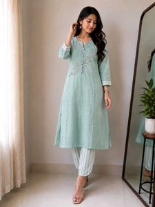 Elegant Embroidered Kurta plazzo set