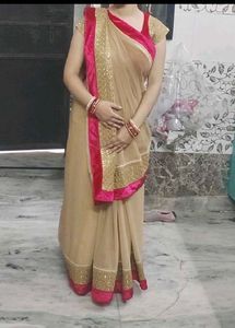 Beige hot red Saree with padded blouse