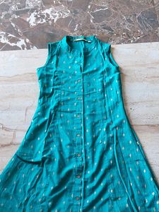 Beautiful Teal Kurta with Gold Print