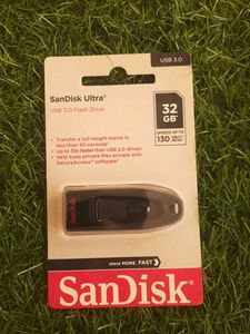SanDisk Ultra USB 3.0 Flash Drive