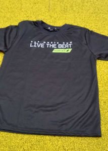 Men's Live The Beat T-Shirt new not used