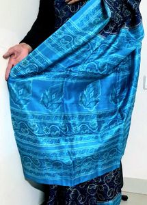 Elegant Blue Paisley Saree