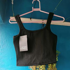 Black Ribbed Crop Top