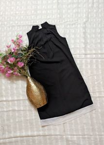 Chic Black Sleeveless Mock Neck Dress