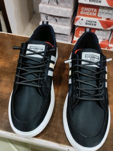 Men Sneakers