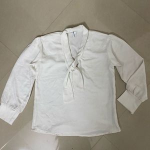 Old Navy formal bishop sleeve solid white top