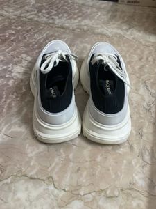 sneakers for boys