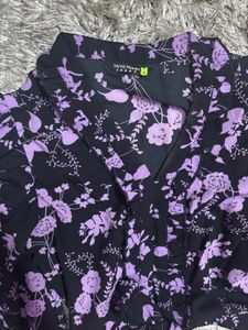 Chic Floral Print Tie-Front Top