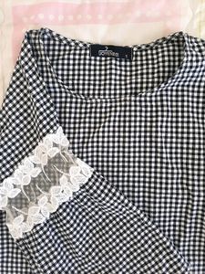Korean Gingham🎀 Lace Top
