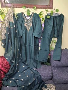 Elegant Green Embroidered Kurta Set with Dupatta