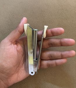 Kangaroo Stapler | Model No. 10