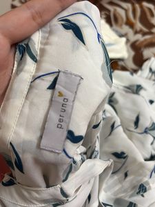 Stylish White Floral Print Blouse