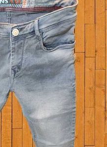 Stretchable Jeans size 32