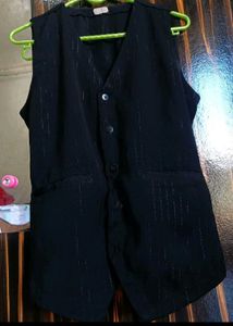 Black Sleeveless Formal Vest