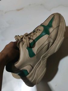 Casual Beige &amp; Green Sneakers SALE