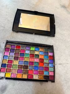 Heaven's Make-Up Kit