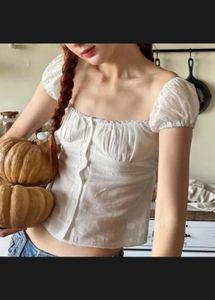 Chic White Puff Sleeve Crop Top