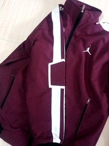 Buying this jacket free woolen sweat