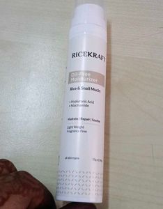 Shampoo and Moisturizer Combo