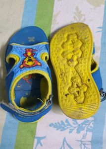 Cute Blue Cartoon Sandals for Girls (Size 7)