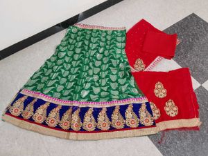 Green & Red rajputi poshak without silai
