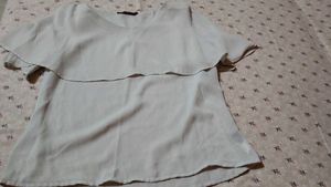 Chic Ruffle Off-Shoulder Top