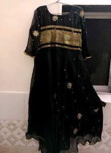 Elegant Black Kurta with Gold Embellishments