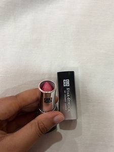 Star Struck Pink Lipstick by Sunny Leone