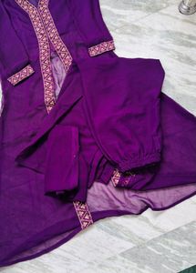 Elegant Purple Kurta Set with Embellishments