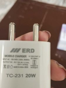White Mobile Charger Adapter(type C)