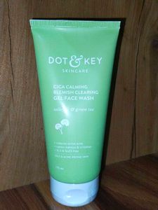 Dot & Key Cica Calming Face Wash