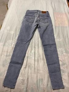 Levi's Women's Light Wash Jeans