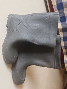 Dull Black GumBoots