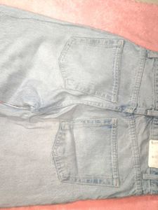 Light Wash Distressed Jeans