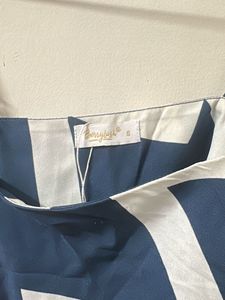 Stylish Navy &amp; White Print Halter Top
