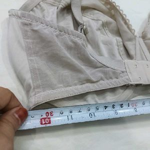 Lace🥰 Trimmed Underwire Bra