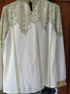 Elegant White &amp; Green Print Blouse