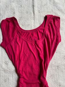 90s fitted pink top