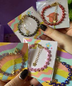 Daisy Beaded Bracelet