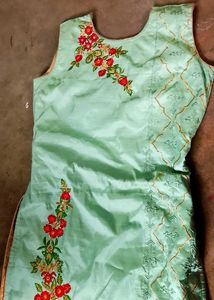 Green Embroidered long Kurti for women