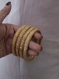 Women bangles