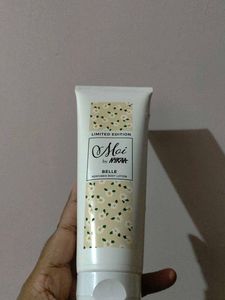 Moi By Nykaa Bellee Perfumed Body Lotion