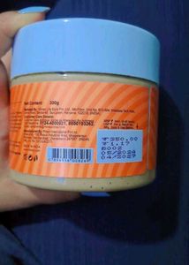 MINISO Silky Body Scrub.