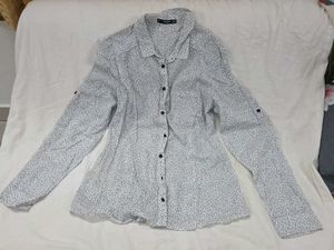 Chic Dotted Button-Up Shirt Mango
